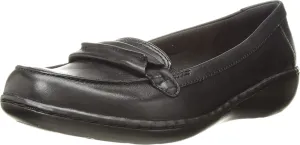 Clarks Women's Ashland Lily Loafer, Black Leather, 9.5 Narrow