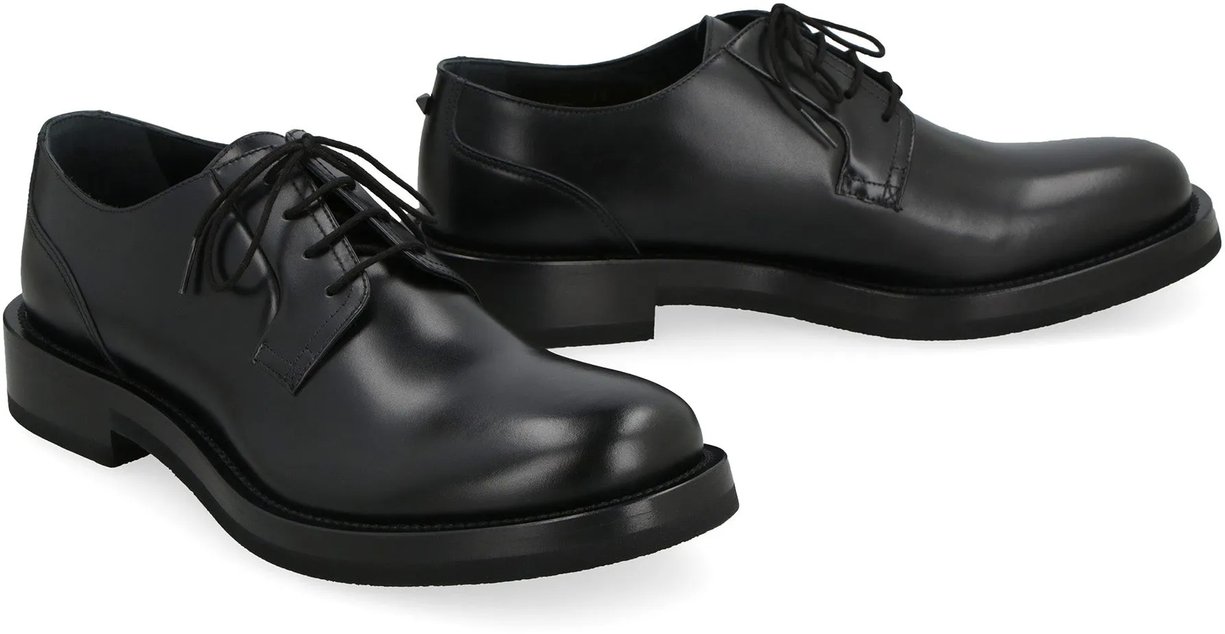 Derby Rockstud  Essential leather lace-up shoes
