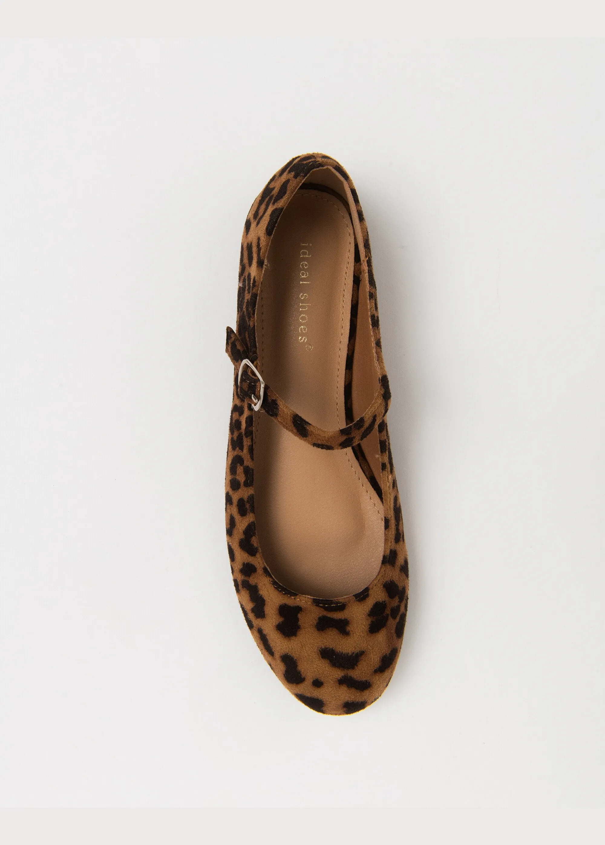 Flat ballerinas with baby-style strap