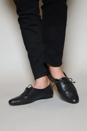 FLUID OXFORD in black - Preorder