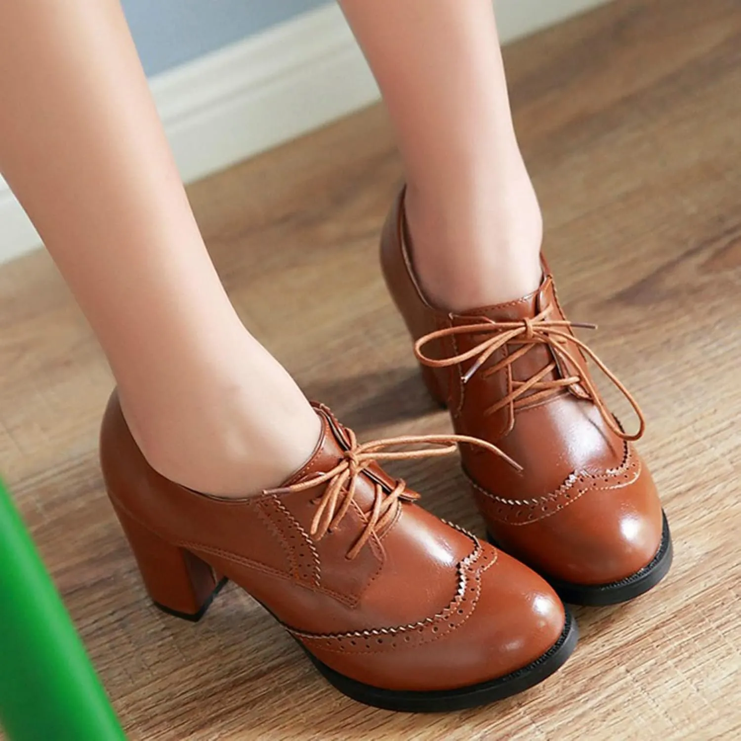 KysBloes Women's Wingtip Oxford Lace Up Shoes Chunky Block Heel Vintage Brogues Classic Closed Toe Saddle Shoes Gift Booties