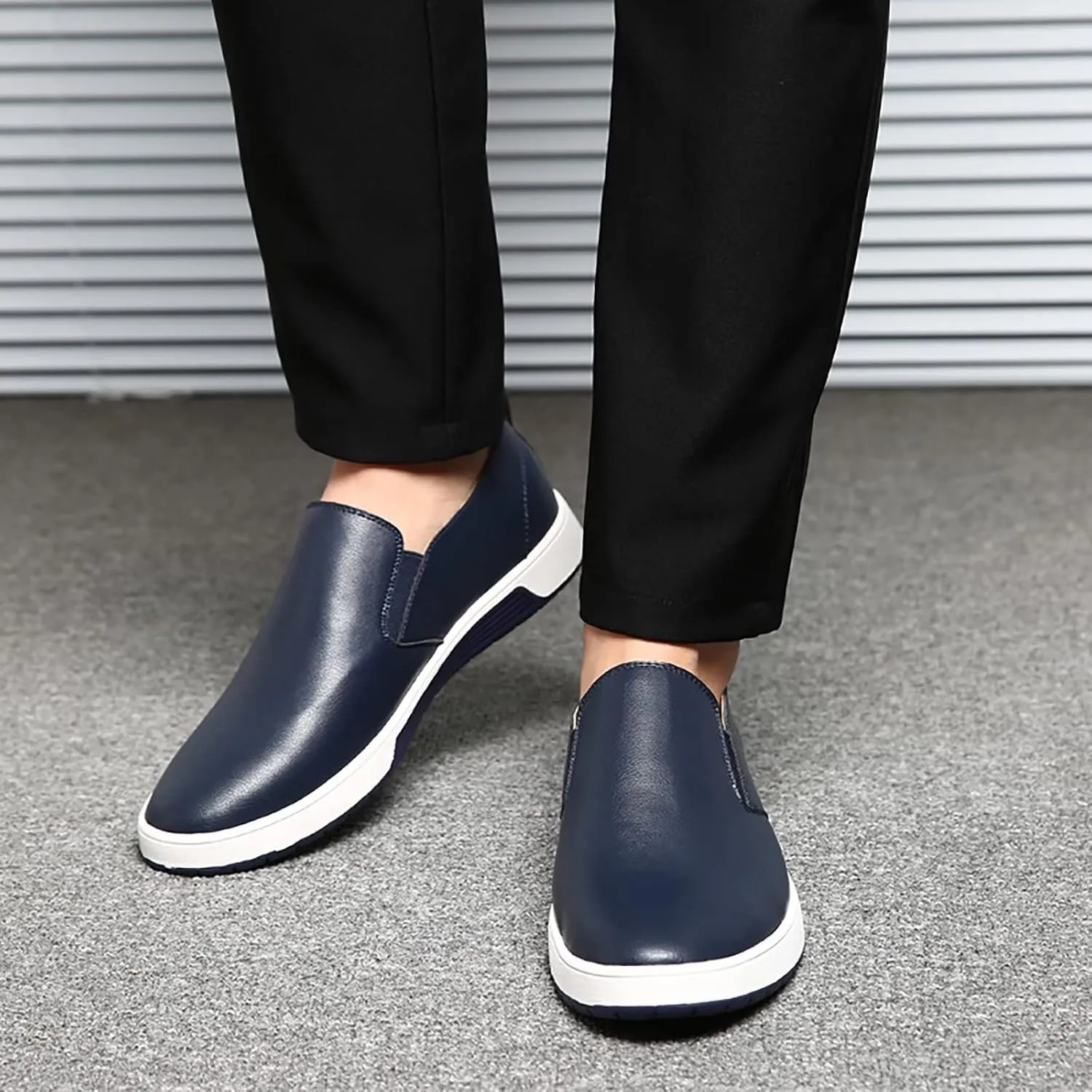Men's Casual Oxford Shoes Lace-up Dress Shoes Comfortable Fashion Sneakers