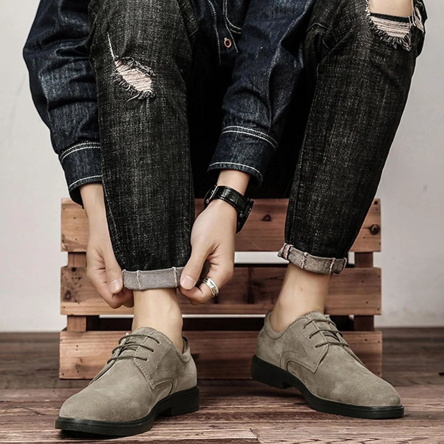 Men's Suede Low Heel Lace-Up Classic Oxford Shoes Retro Round Toe Comfortable Non-Slip Business Work Driving Formal Derby Shoes