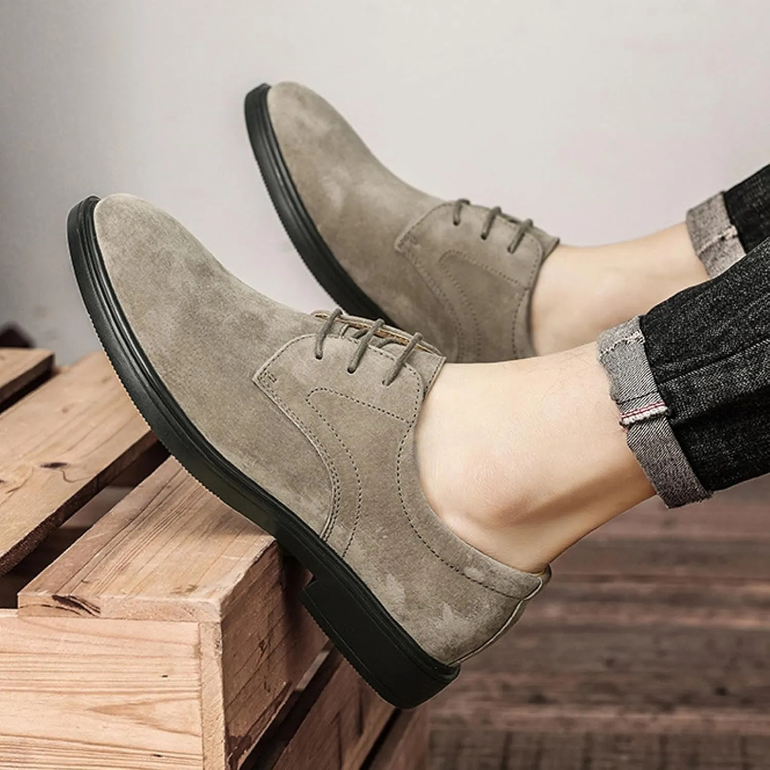 Men's Suede Low Heel Lace-Up Classic Oxford Shoes Retro Round Toe Comfortable Non-Slip Business Work Driving Formal Derby Shoes