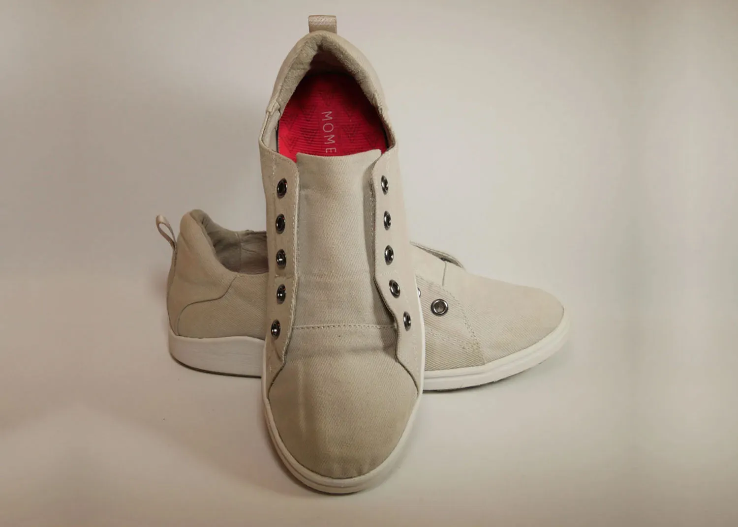Momentum Slip-on Unisex Sneaker Light Gray