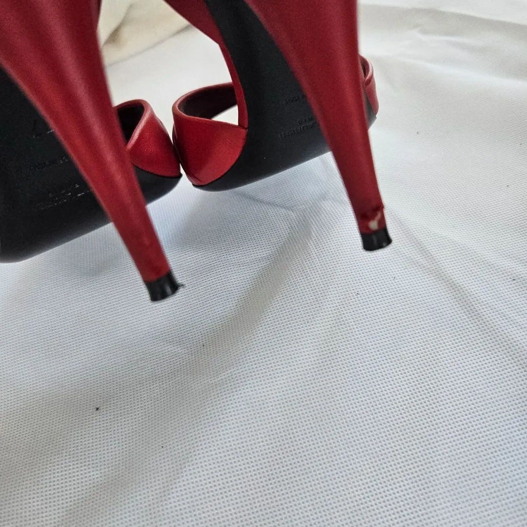 Saint Laurent Red Leather Pleated Mule Sandals, 37