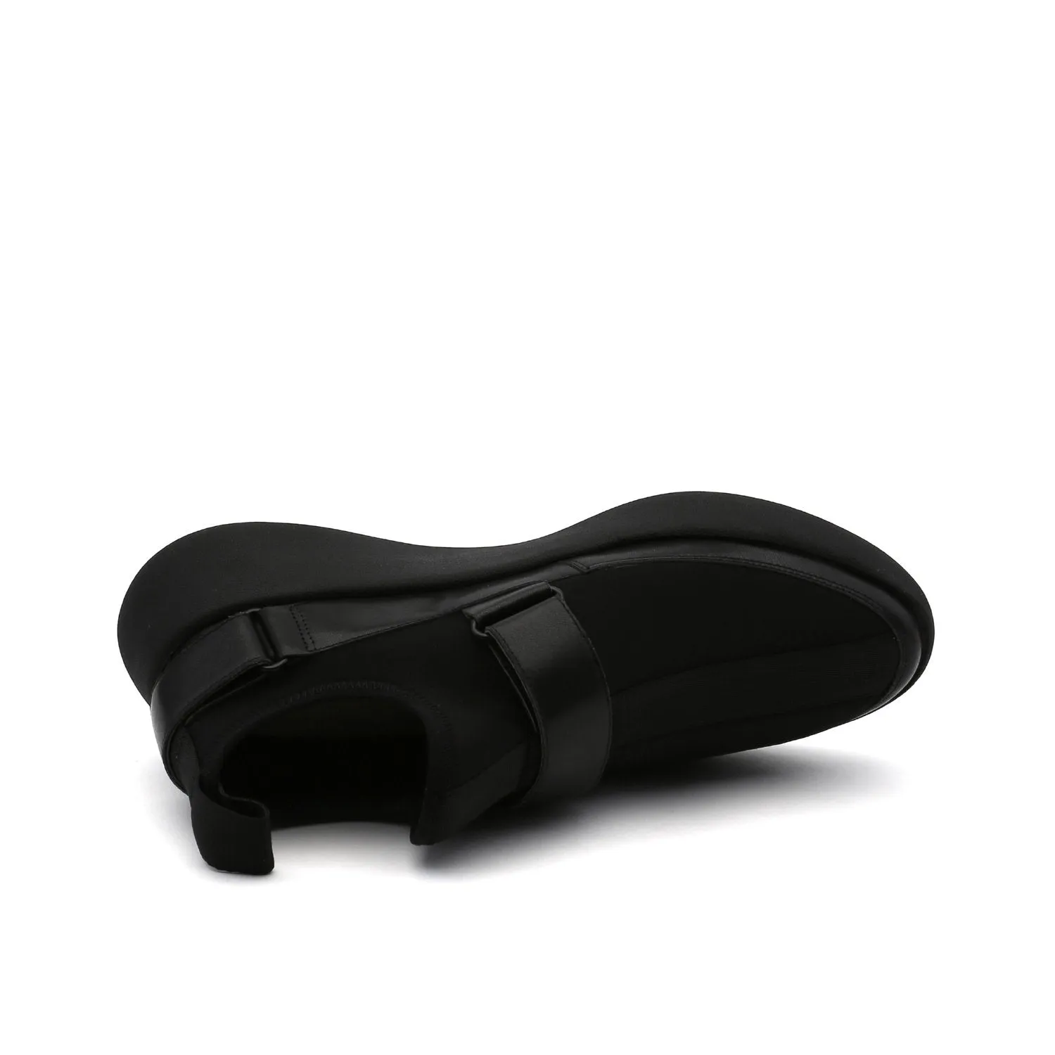 Step Solid Black