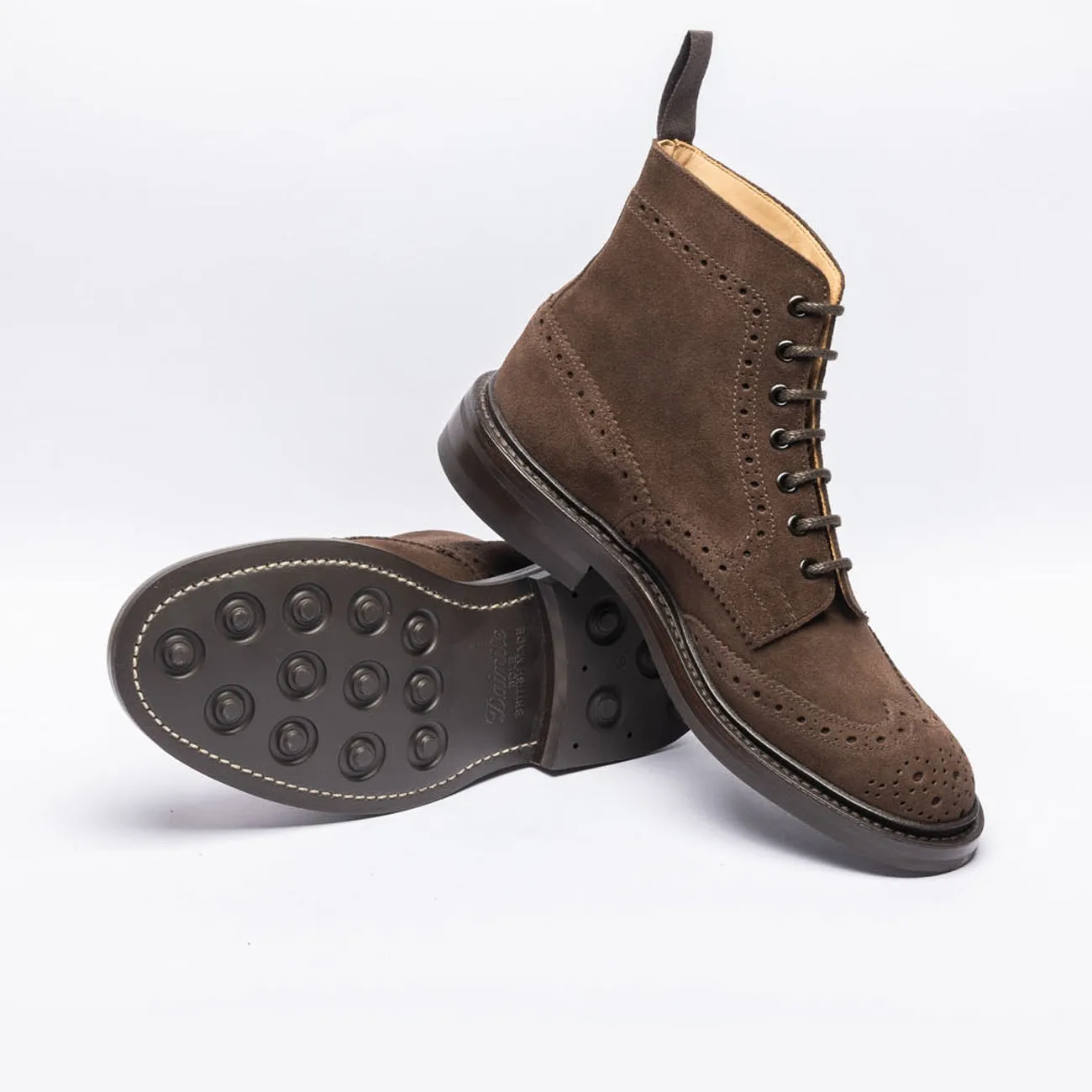 Stivale derby Tricker's Stow in camoscio marrone (Cafè repello suede)