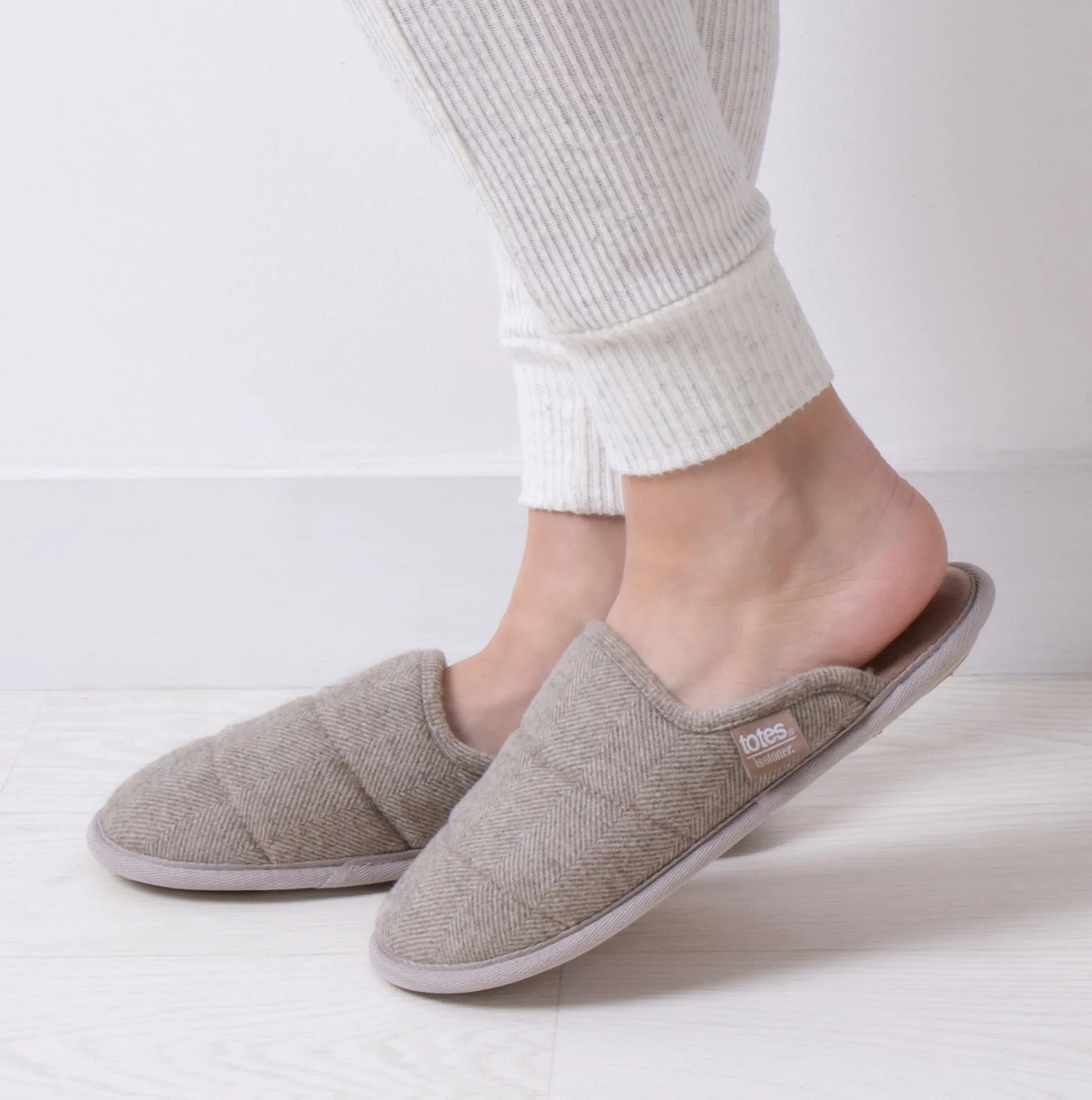 Totes Isotoner HERRINGBONE QUILTED Mule Slippers Womens Mink