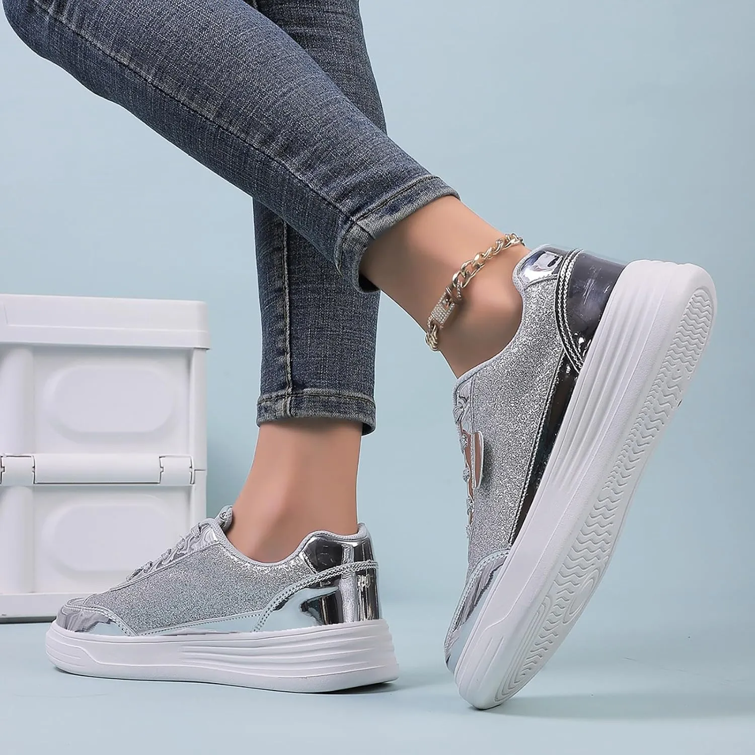 Women Slip On Walking Shoes Comfortable Sneakers Casual Lightweight Canvas Flats Non Slip Breathable Loafers