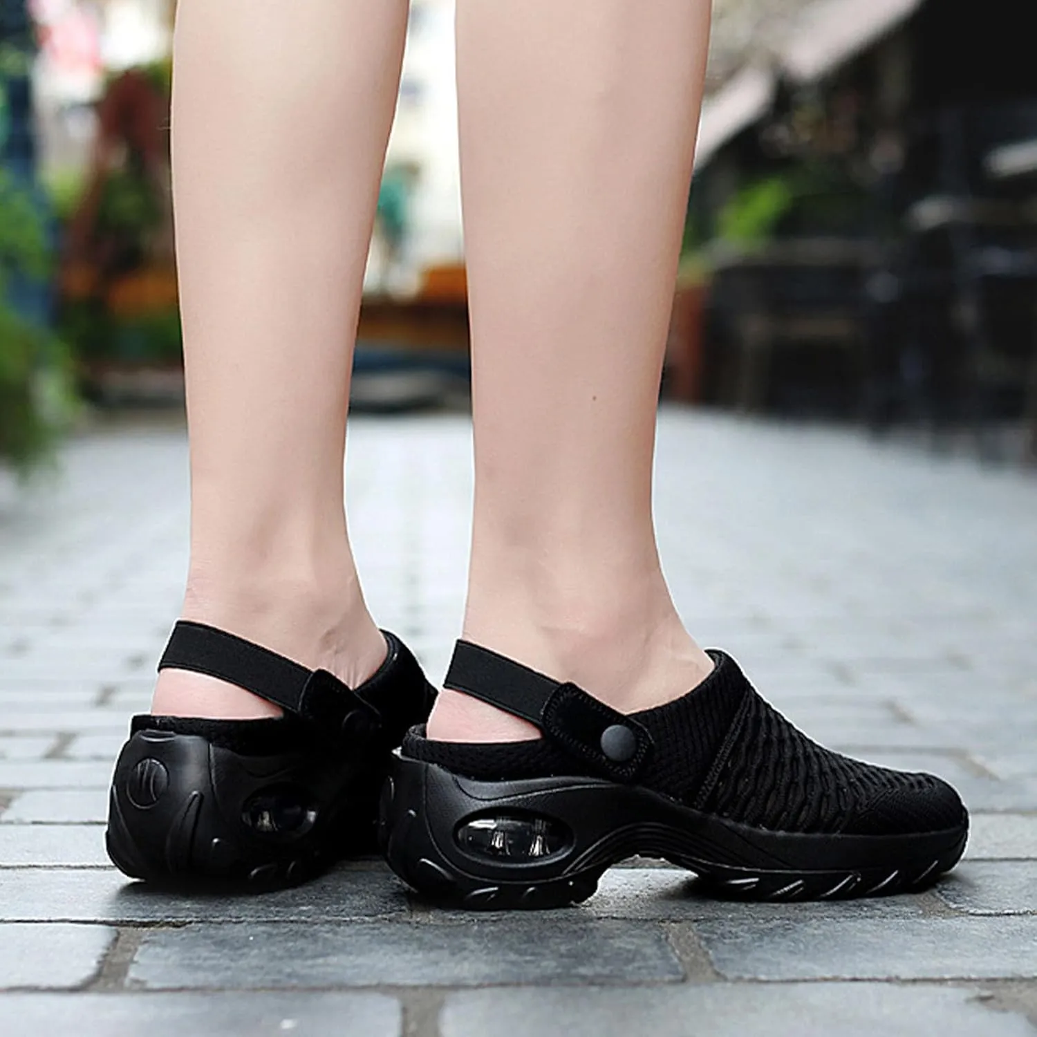 Women's Mesh Mules Sneaker Sandals with Air Cushion Support Slip On Walking Slipper Shoes Outdoor Mules Clogs for Summer