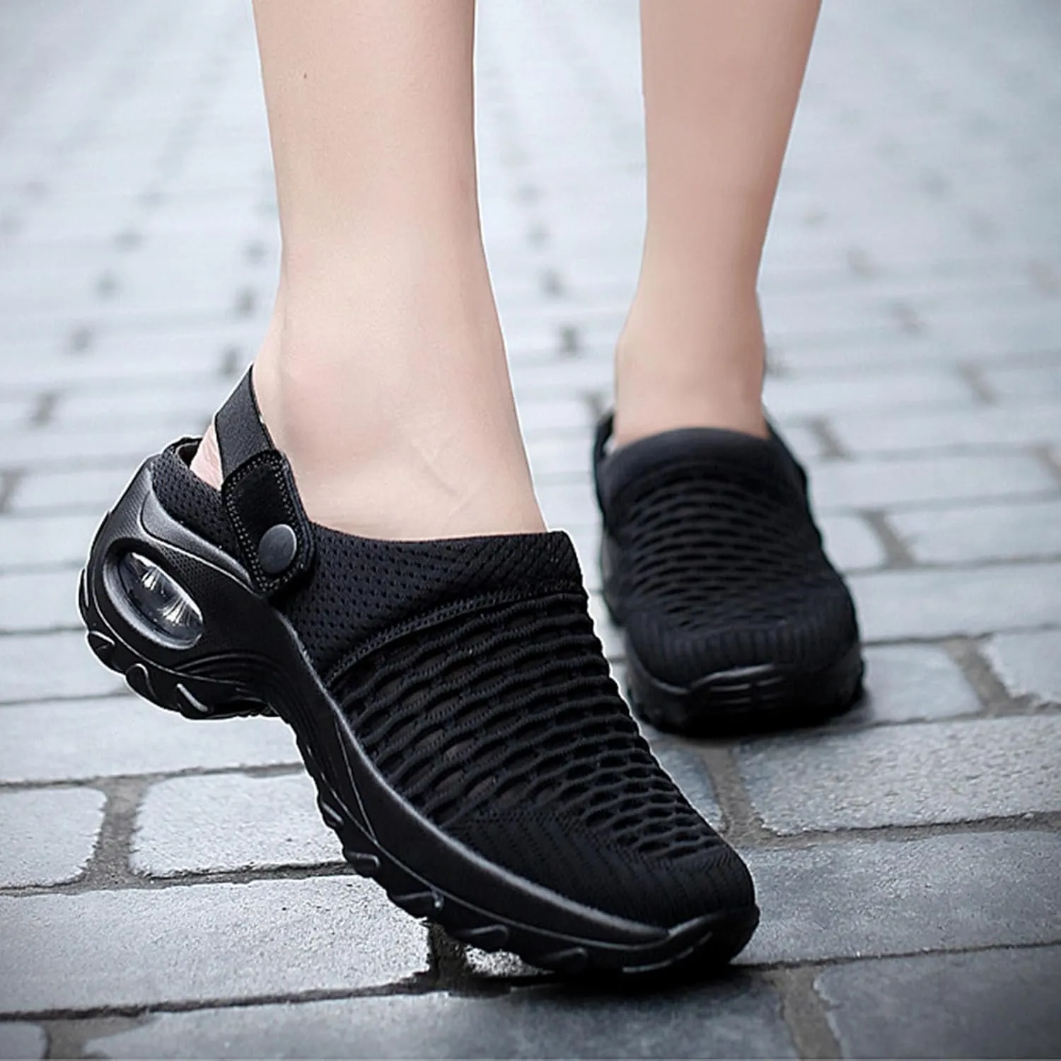 Women's Mesh Mules Sneaker Sandals with Air Cushion Support Slip On Walking Slipper Shoes Outdoor Mules Clogs for Summer