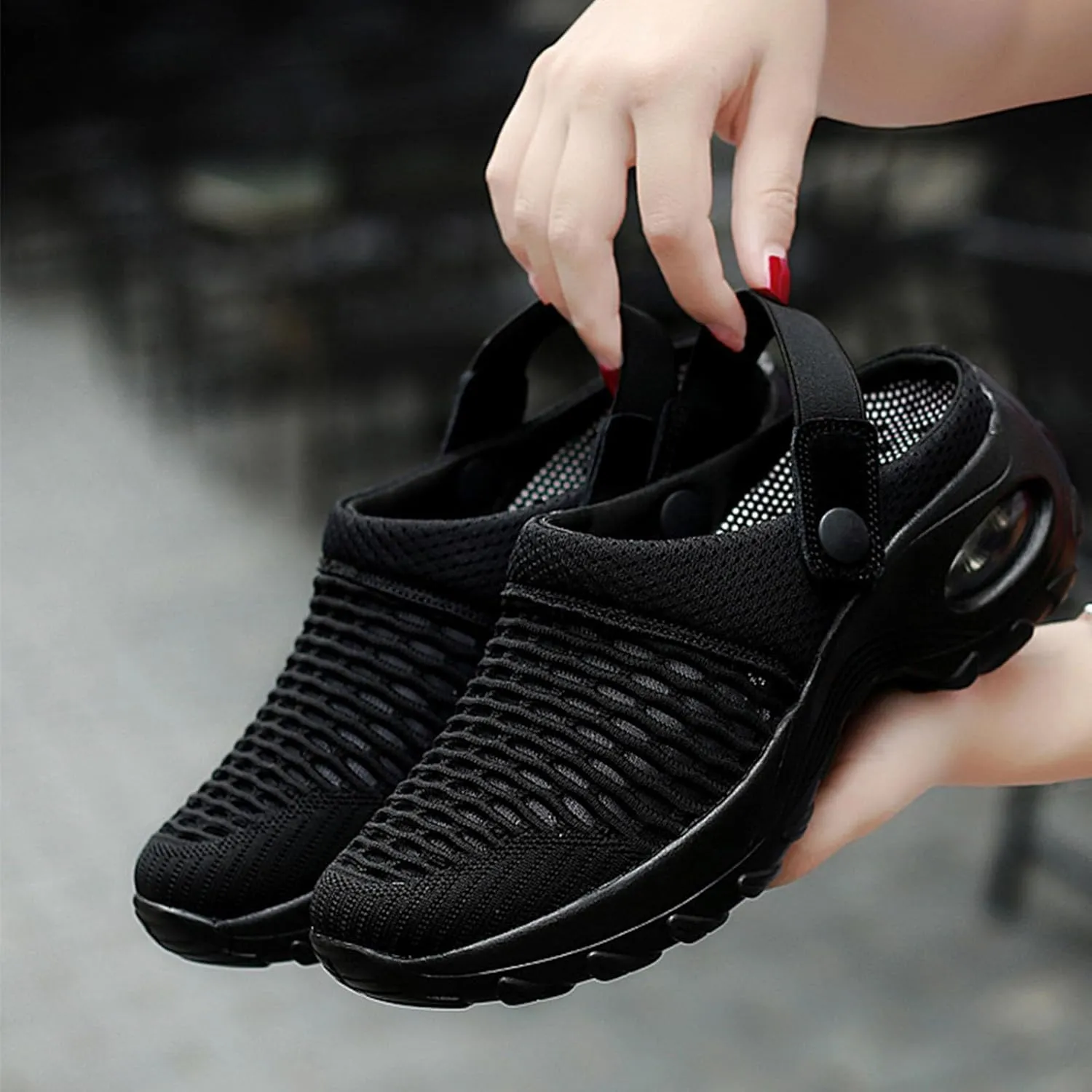 Women's Mesh Mules Sneaker Sandals with Air Cushion Support Slip On Walking Slipper Shoes Outdoor Mules Clogs for Summer